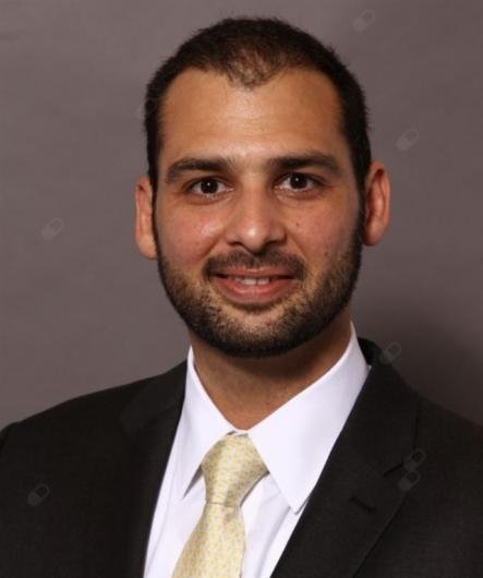 Dr. Maurício Azevedo