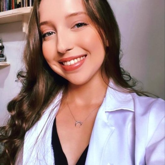 Dra. Maria Eduarda Goulart