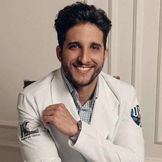 Dr. Mateus Vassalo