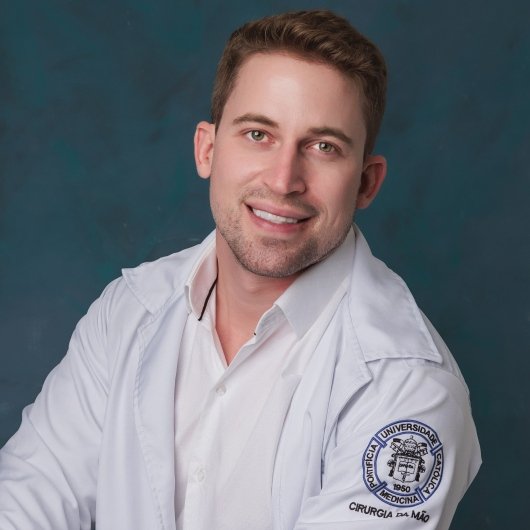 Dr. Vinicius Bueno