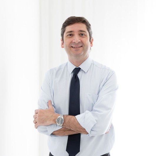 Dr. Adriano Chiereghin
