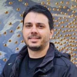 Dr. Leonardo Parizzi Lealdini