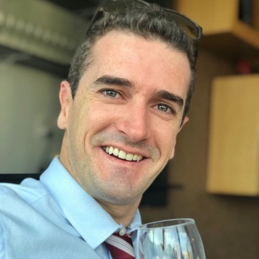 Dr. Felipe Ogliari Arruda Correia