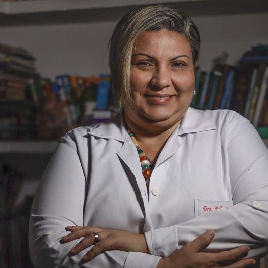 Dra. Debora Cristina Da Silva Raposo