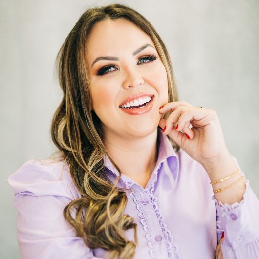 Dra. Hariane Pagani