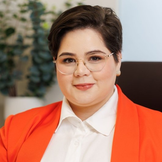 Dra. Anna Luísa Corrêa