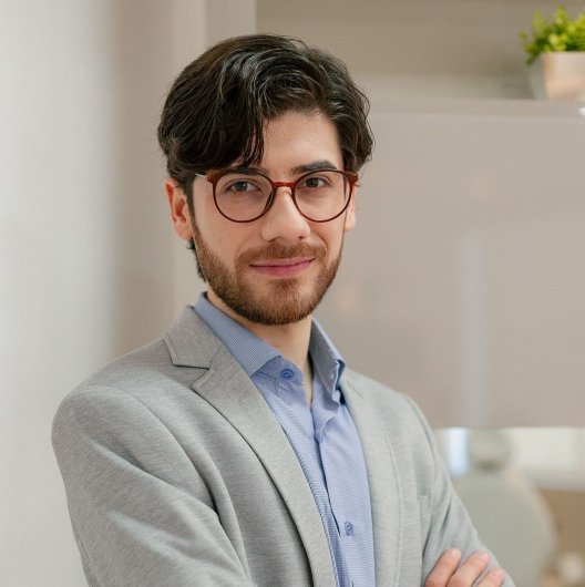 Dr. Thiago Ramos