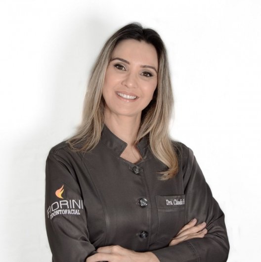 Dra. Cláudia Beatriz Lacerda Fiorini
