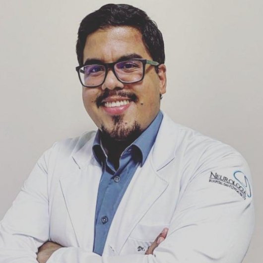 Dr. Leandro Costa