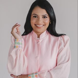 Dra. Laísa Passos de Andrade