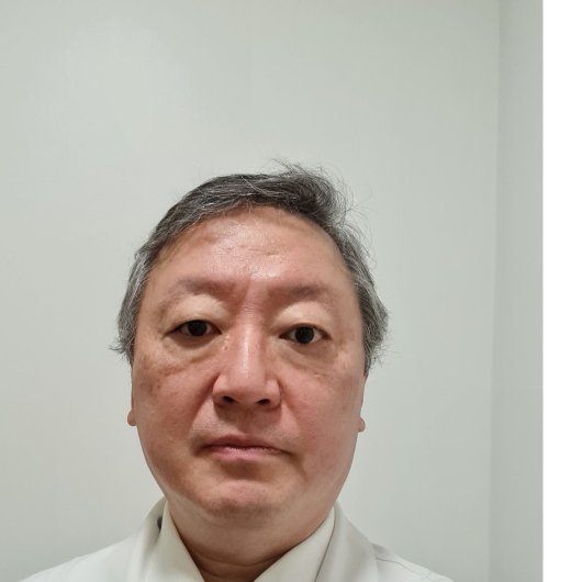 Dr. Eduardo Shoiti Takimoto