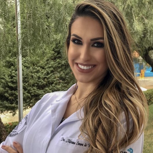 Dra. Adriana Senra