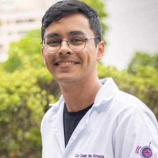 Dr. Caio César Nascimento de Almeida