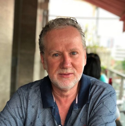 Dr. Otávio Gaiotto