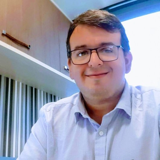 Dr. Helisandro Montenegro Brandao