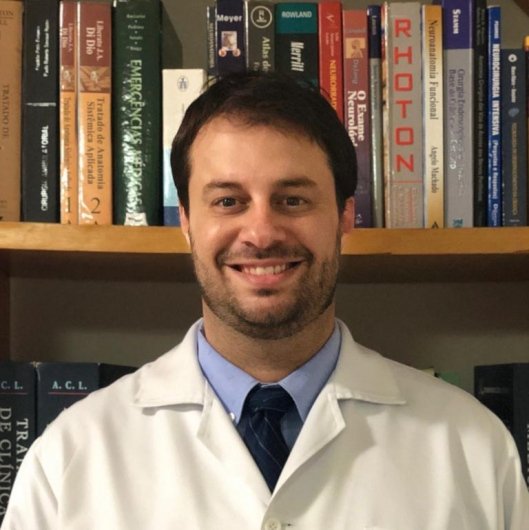 Dr. Lucas Ramos Lima
