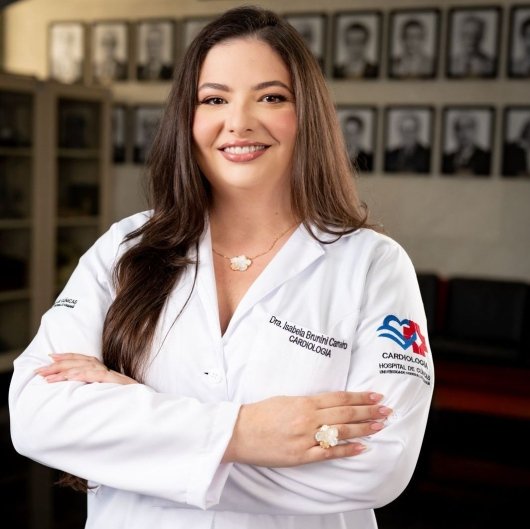 Dra. Isabela Brunini Carneiro