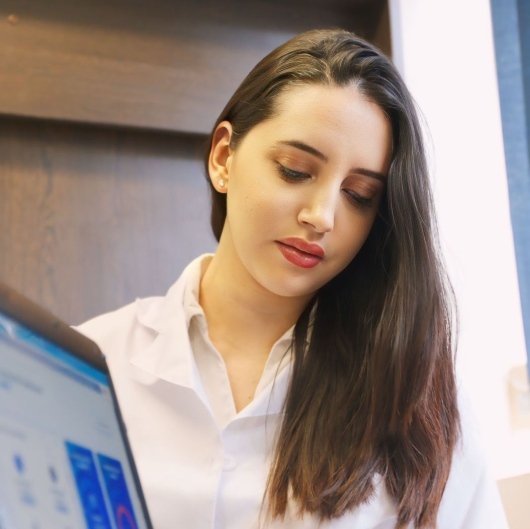 Dra. Mariana Mazzali