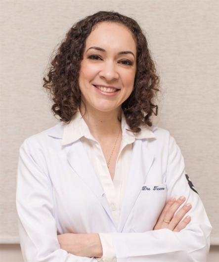 Dra. Ticiane Marques da Costa Carvalho