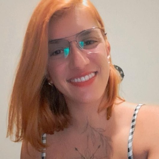 Thais Tozatti