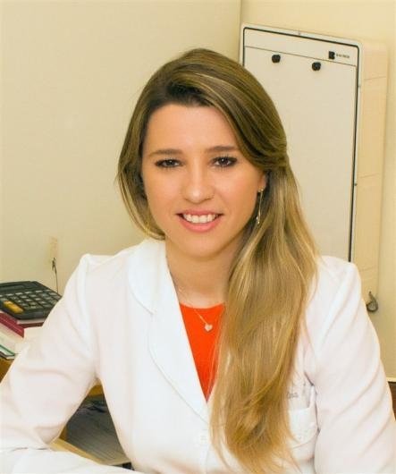 Dra. Carolina Giordani Andreoli