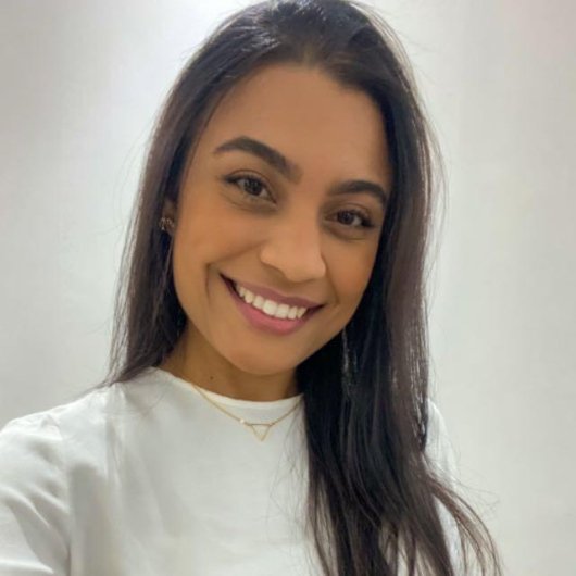 Dra. Aline Alves da Gama