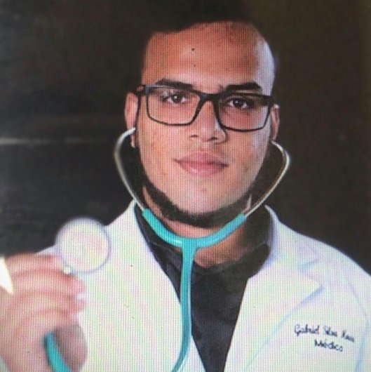 Dr. Gabriel Moura