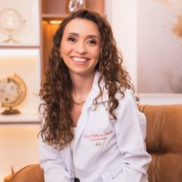 Dra. Nathalie Simões