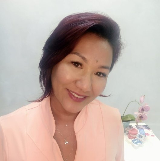 Dra. Andrea Narimatsu