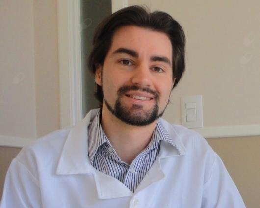 Dr. Regis Franciozi