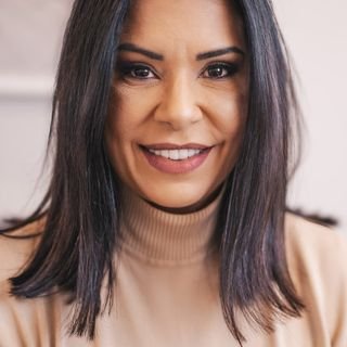 Dra. Ana Cristina Lopes