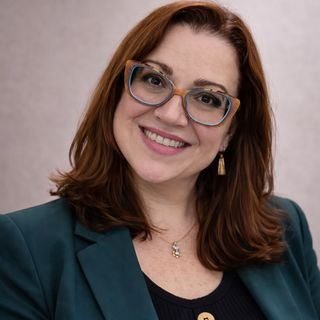 Dra. Charlene Fingolo Stutz Chavante