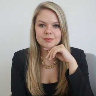 Natália M. Trinca