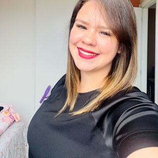 Dra. Yasmin Soares