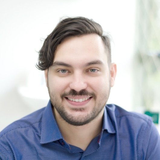 Dr. Leandro Izoton Lorencette