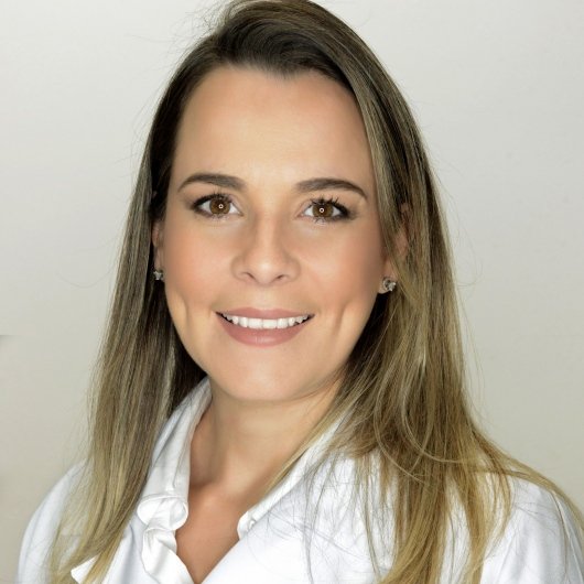 Dra. Mariana Quinaud