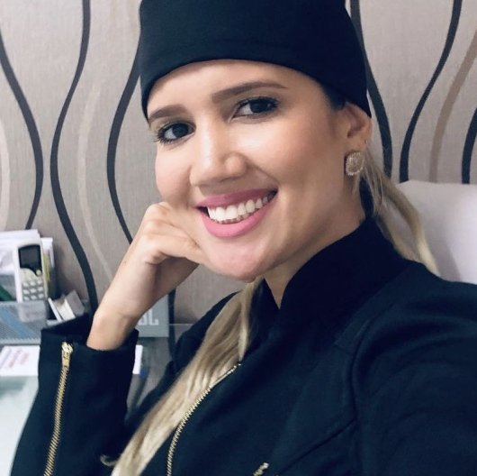 Dra. Karolina Macêdo