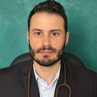 Dr. Daniel de Oliveira Araújo