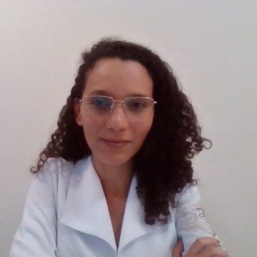 Dra. Livia Maria Ferreira Sobrinho