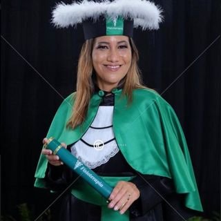 Dra. Ana Claudia Silva Da Cunha