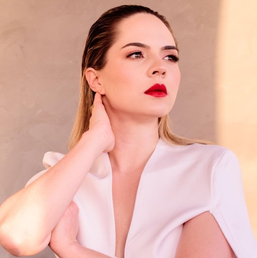 Dra. Karise Naves de Rezende