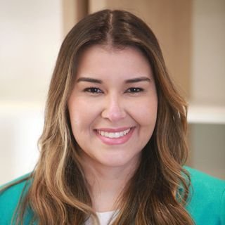 Dra. Deborah Dos Reis Estrella