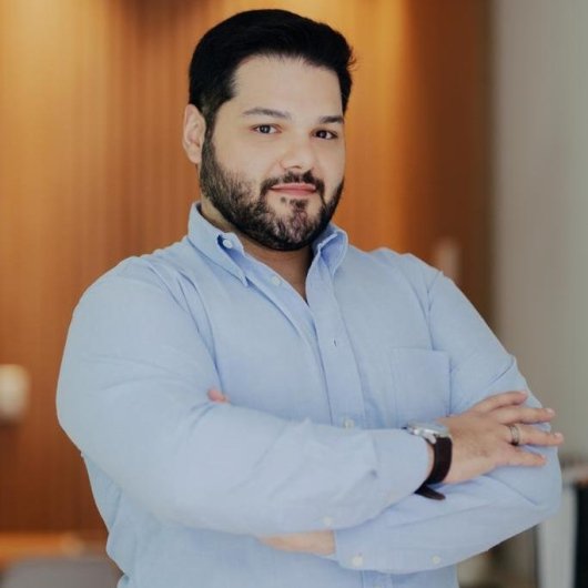 Dr. Cássio Igor Provenzano de Almeida