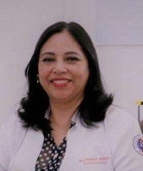 Dra. Teresa Elaine Arraya de Almeida