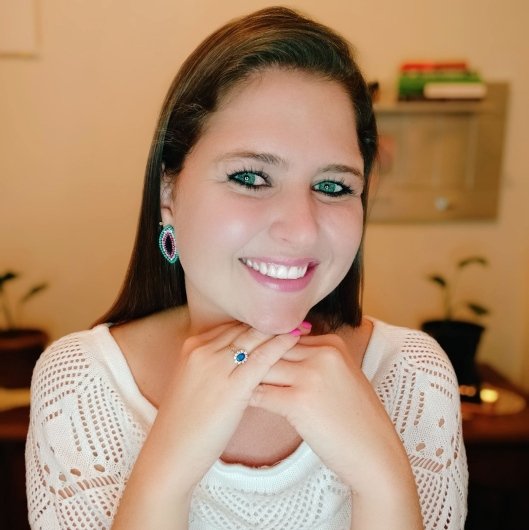 Dra. Suelen Santoro