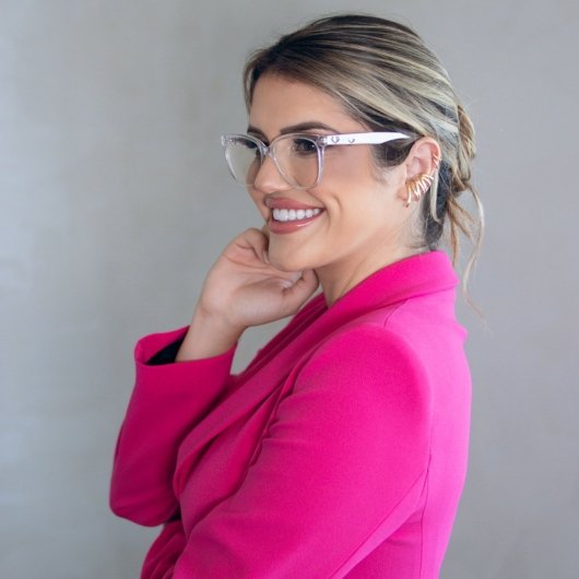 Dra. Ligia Tavares Alexandre