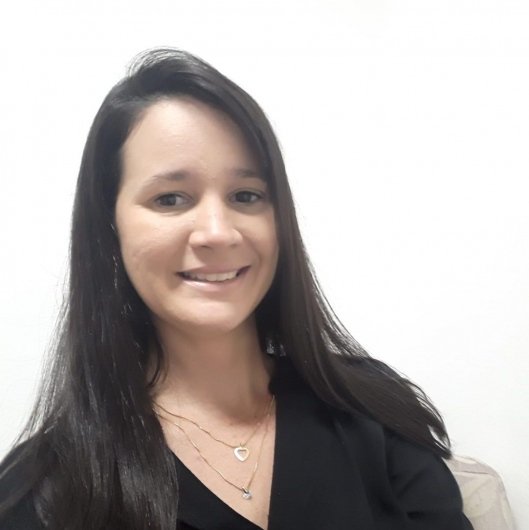Júlia Viviane Vaz Veras de Albuquerque