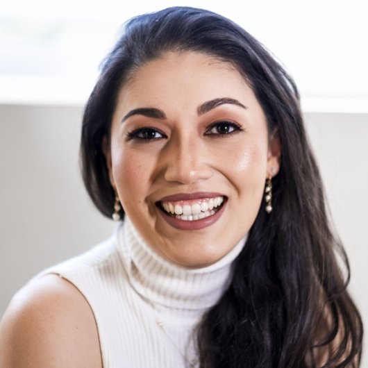 Dra. Roberta Sato