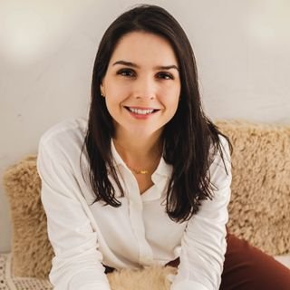 Dra. Luciana Greghi