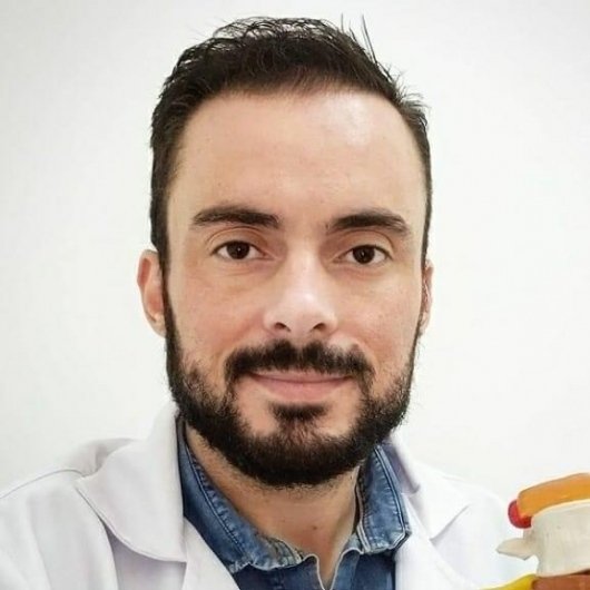 Dr. Willian Passos De Oliveira
